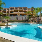 Sea Views And Garden In Hacienda Cifuentes Διαμέρισμα Benahavís